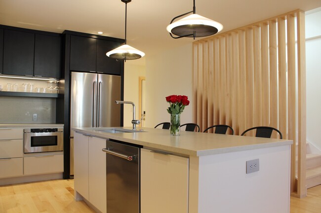 property at 105 S 26th St