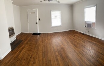 31 Branch St in Gainesville, GA - Building Photo - Building Photo