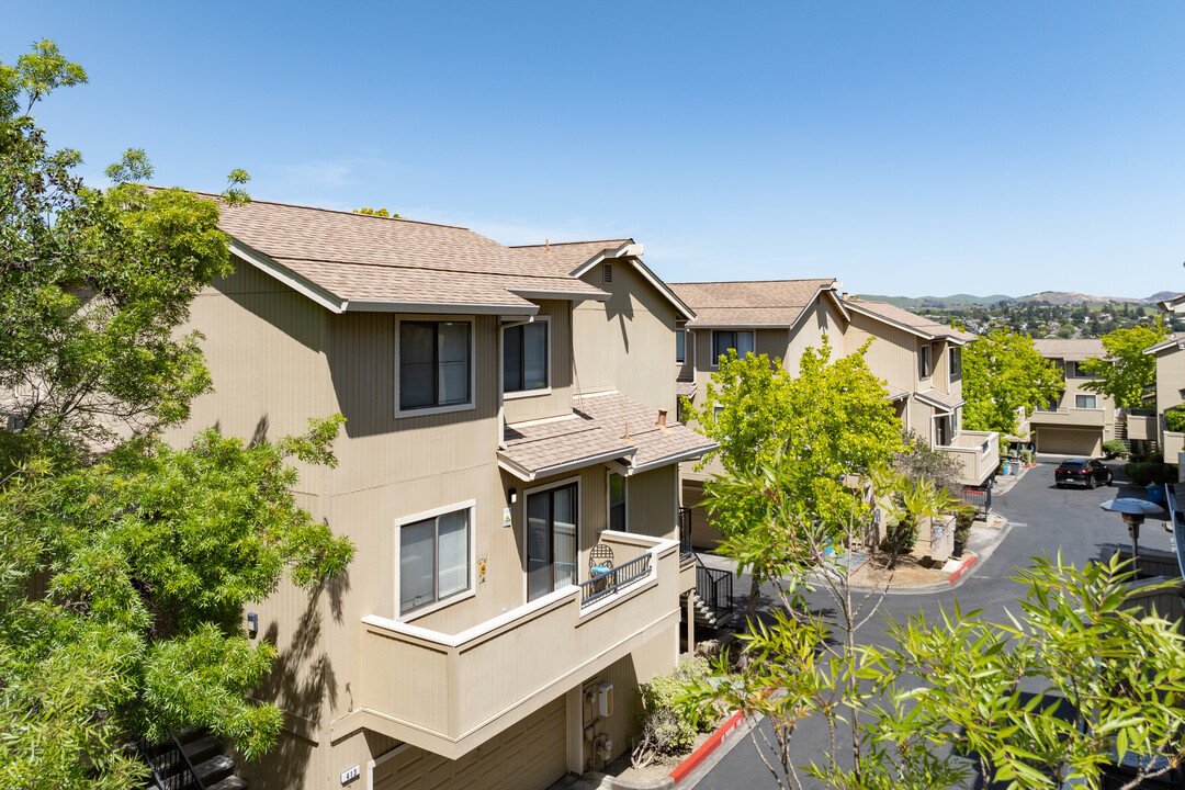 1 Frisbie St in Vallejo, CA - Foto de edificio