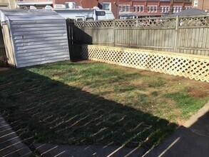 650 N Mary St in Lancaster, PA - Foto de edificio - Building Photo