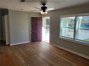 308 Foch in Bryan, TX - Building Photo - Building Photo