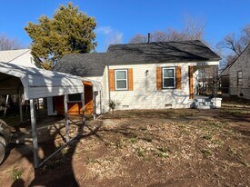 2413 NE 27th St in Oklahoma City, OK - Building Photo