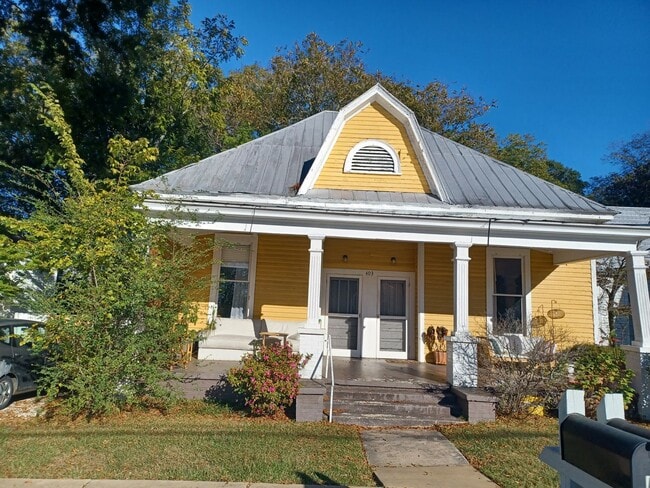 property at 403 Geneva St