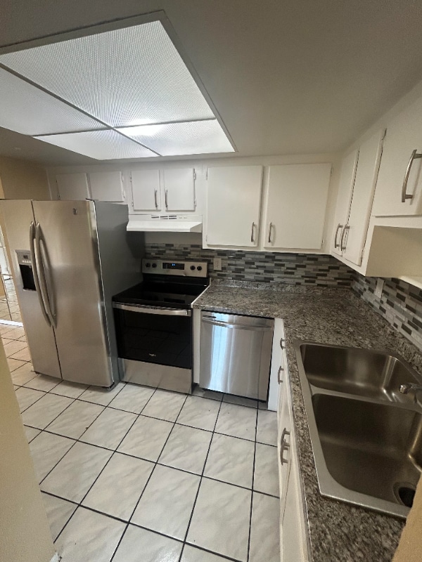 property at 3704 Broadway