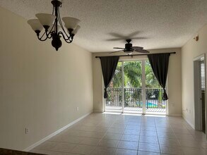 26 Royal Palm Way in Boca Raton, FL - Building Photo - Building Photo
