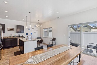 45 8th Ave W in Kalispell, MT - Foto de edificio - Building Photo
