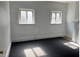 1104 Langtry St in Pittsburgh, PA - Building Photo - Building Photo