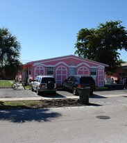 717 SW 3rd Pl in Hollywood, FL - Building Photo