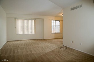 30244 Southfield Rd-Unit -# A260 in Southfield, MI - Building Photo - Building Photo