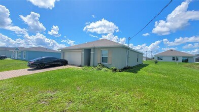 7011 Waldo Cir in La Belle, FL - Building Photo - Building Photo