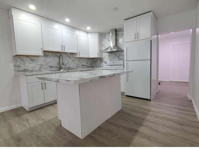 property at 3131 NE Savannah Rd
