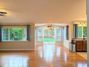 9028 184th Ave NE in Granite Falls, WA - Building Photo - Building Photo