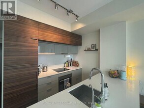 88 Scott St in Toronto, ON - Building Photo - Building Photo