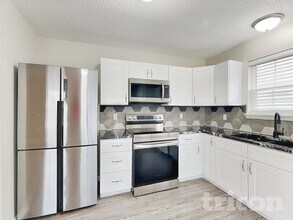 1730 E Fork Dr in Brownsburg, IN - Building Photo - Building Photo