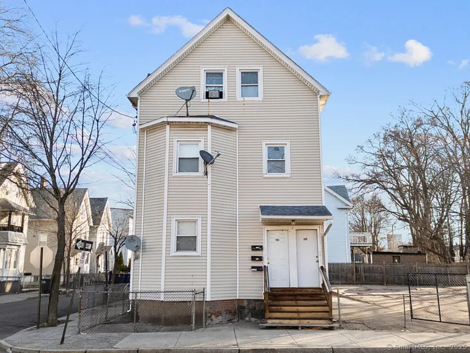 203 West St in New Haven, CT - Building Photo