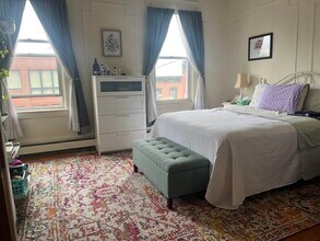 543 Bloomfield St in Hoboken, NJ - Building Photo - Building Photo
