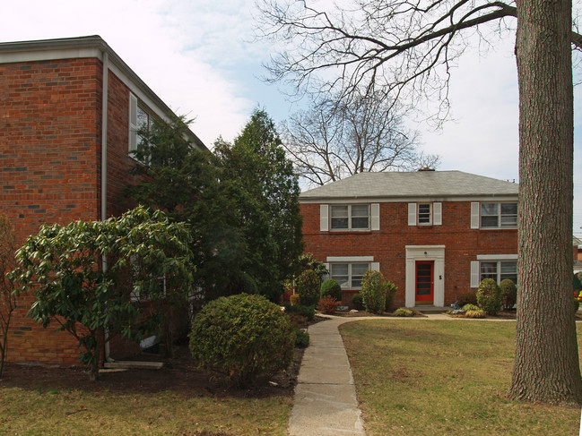 3 Linn St in Harrisburg, PA - Building Photo - Building Photo