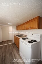 823 S 4th Ave in Pocatello, ID - Building Photo - Building Photo