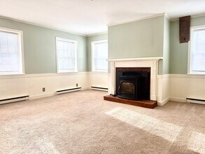 278 Main St, Unit 3 in Hopkinton, NH - Building Photo - Building Photo