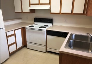 Barkley Ridge Apartments in Bellingham, WA - Building Photo - Interior Photo