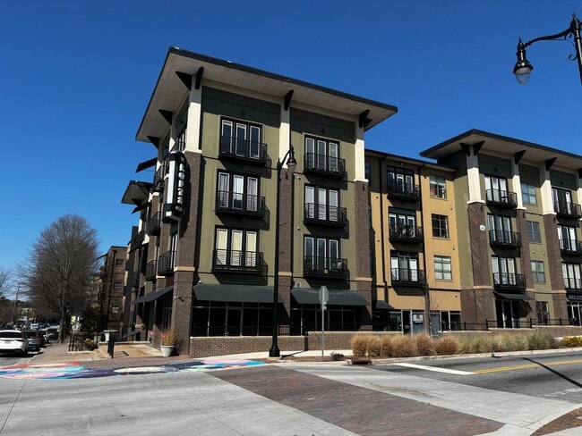 property at 5300 Peachtree Rd