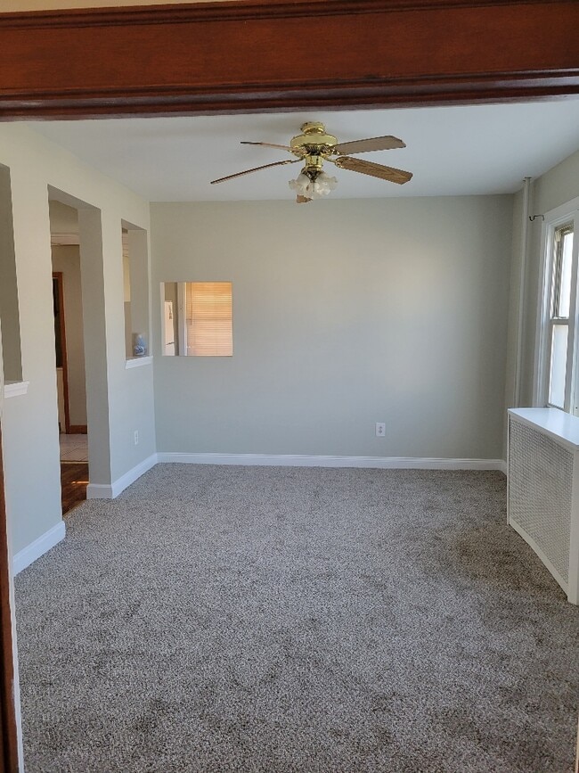 property at 2 Myrtle Ave