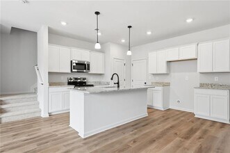 299 Summit Dr W in Jasper, GA - Building Photo - Building Photo