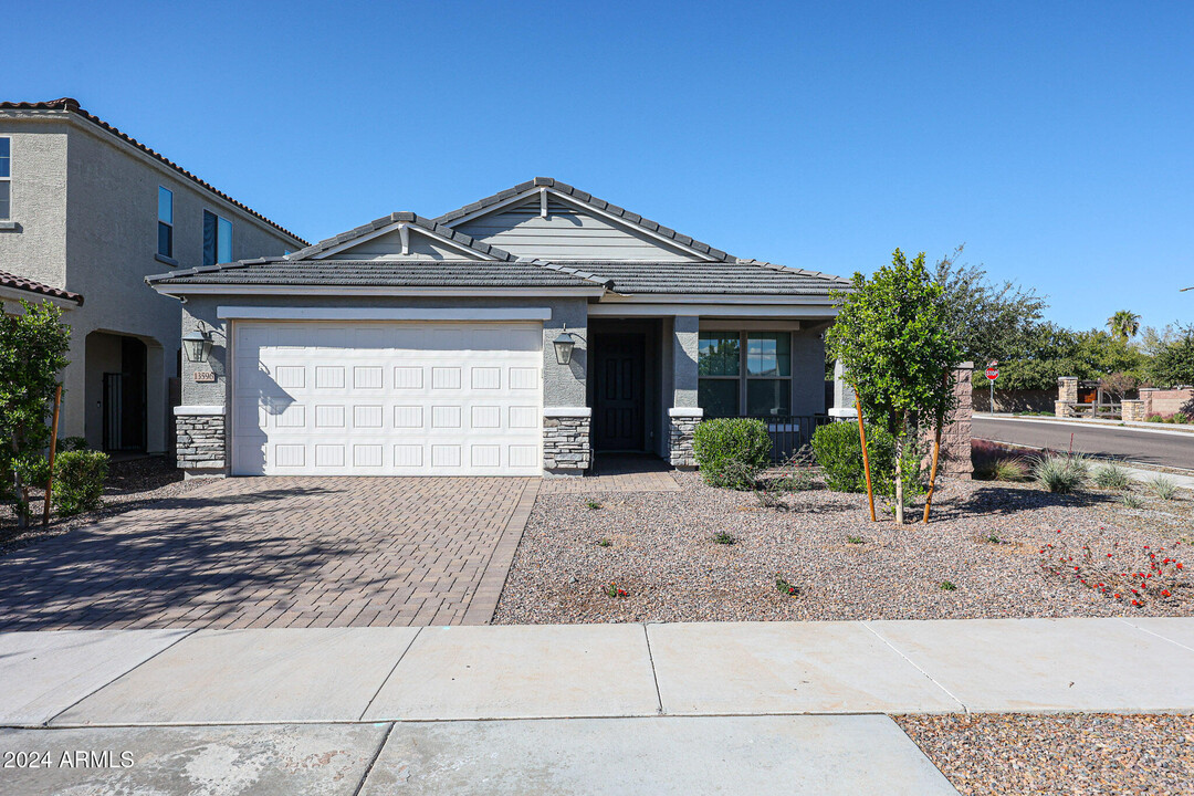 13596 N 174th Ln in Surprise, AZ - Building Photo