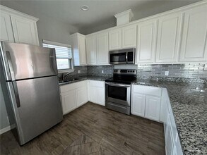 2100 Jackson St in Weslaco, TX - Building Photo - Building Photo