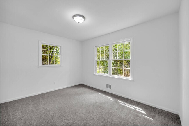 1586 Kings Rd in Marietta, GA - Building Photo - Building Photo
