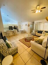 1057 Summit Trail Cir-Unit -C in West Palm Beach, FL - Building Photo - Building Photo