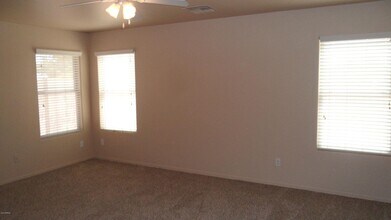 16377 W Cottonwood St in Surprise, AZ - Building Photo - Building Photo