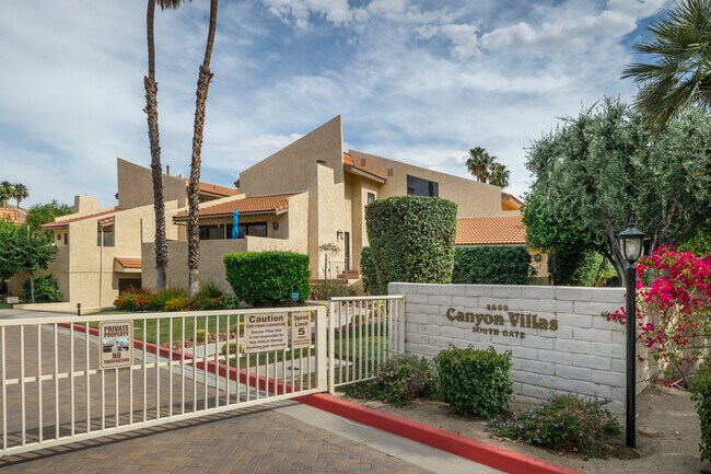 Canyon Canyon in Palm Springs, CA - Foto de edificio - Building Photo