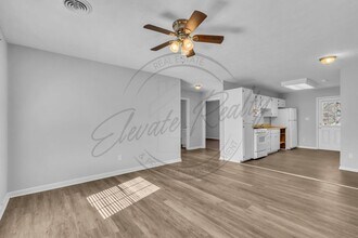 105 Cloverdale Dr in Columbia, TN - Building Photo - Building Photo