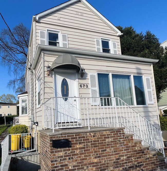 property at 673 Prospect Ave