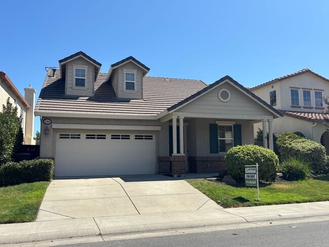 property at 1209 Laysan Teal Ct