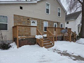 923 N Mason St in Saginaw, MI - Building Photo