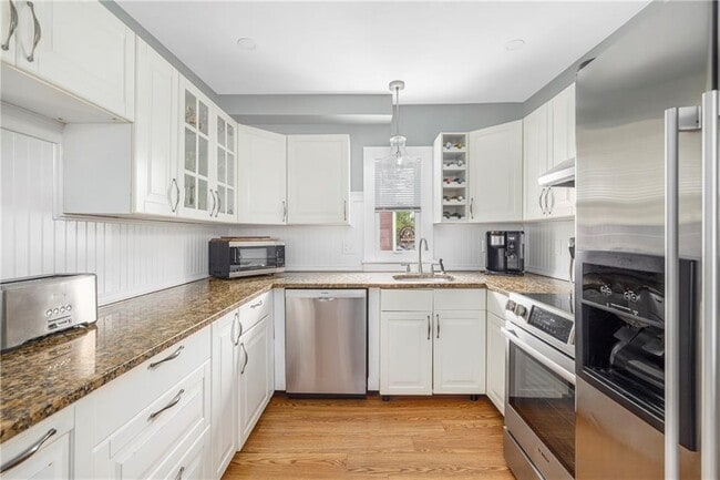 515 Thames St in Newport, RI - Building Photo - Building Photo