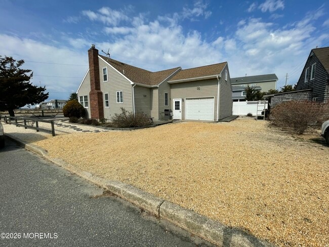 207 Bay Blvd in Lavallette, NJ - Building Photo - Building Photo