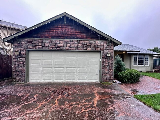 property at 12418 SE Mountain Sun Dr