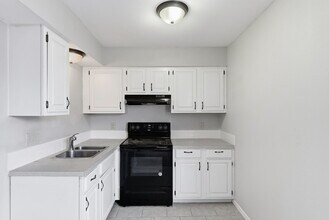 925 S Main St in Wichita, KS - Building Photo - Building Photo