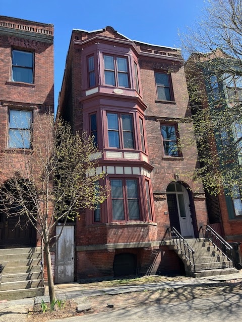 184 1st St, Unit 3