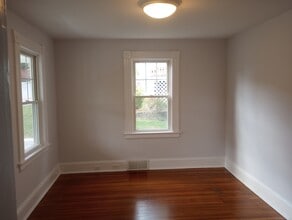 40 Edison Ave in Fairfield, CT - Building Photo - Building Photo