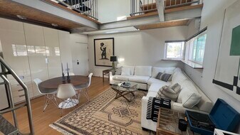 1525-1522 Cabrillo Ave in Los Angeles, CA - Building Photo