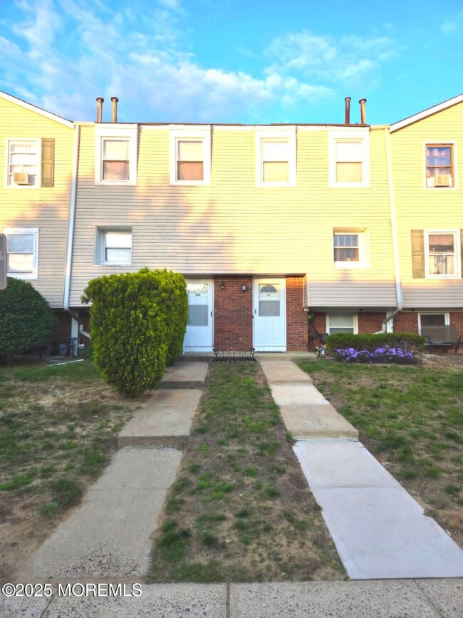 property at 154 Sawmill Rd