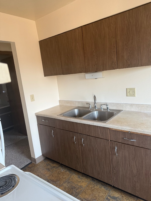 729 Oakdale Ave in St. Paul, MN - Foto de edificio - Building Photo