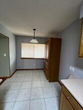 3945 Balsam Dr in Niceville, FL - Foto de edificio - Building Photo