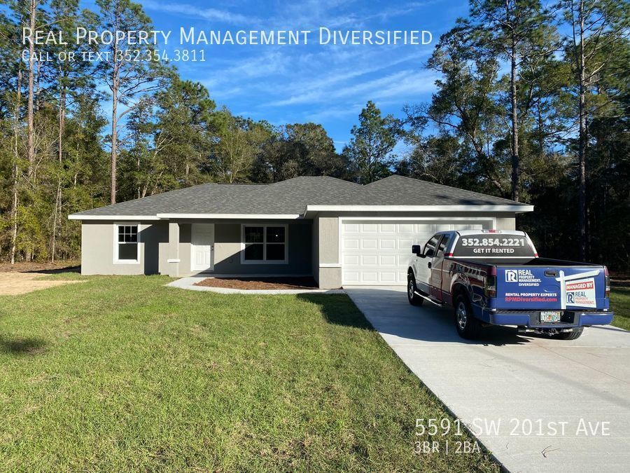 5591 SW 201st Ave in Dunnellon, FL - Building Photo