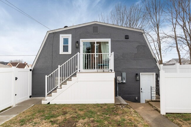 property at 222 Prospect St