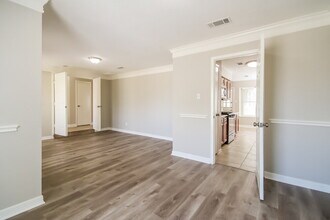 1235 Park Ln in Katy, TX - Building Photo - Building Photo